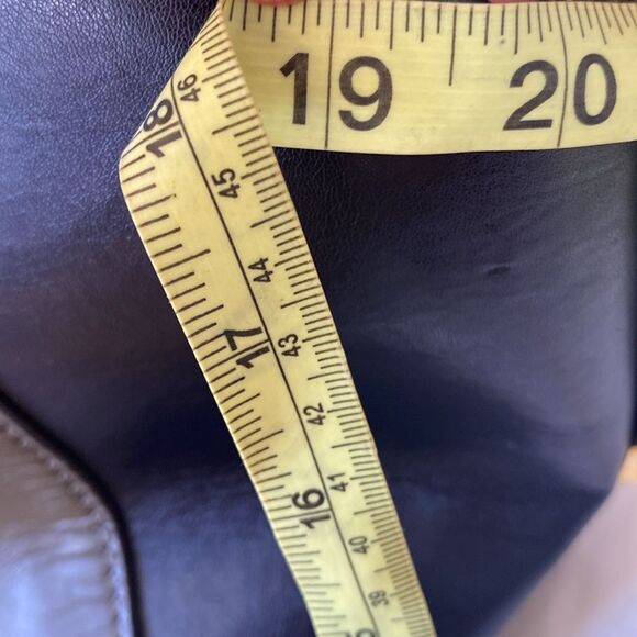 Stella McCartney Olive Green Faux Leather Beckett Boston Bag - Picture 14 of 14